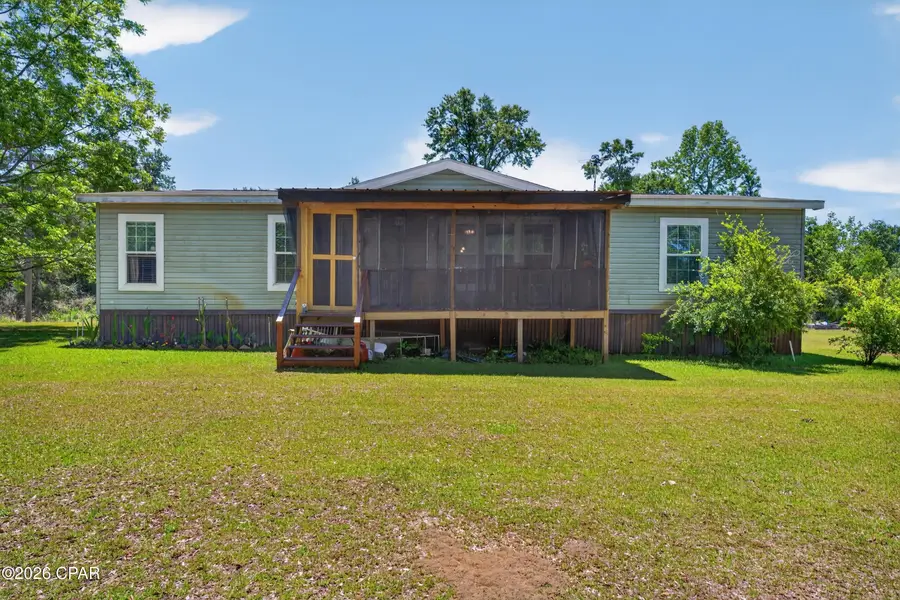 3271 Twin Lake Drive, Bonifay, FL 32425 - #2