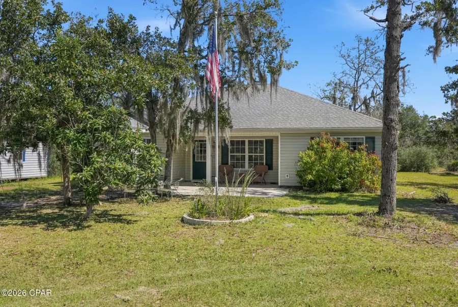 20526 Fisher Road, Fountain, FL 32438 - #2