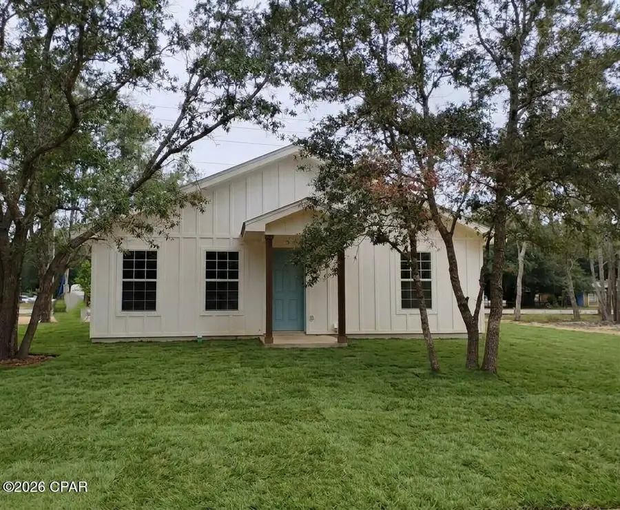 2143 Sunny Hills Boulevard, Chipley, FL 32428 - #2
