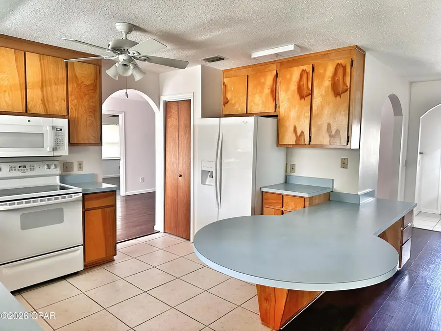 329 W 34th Place, Panama City, FL 32405 - #3