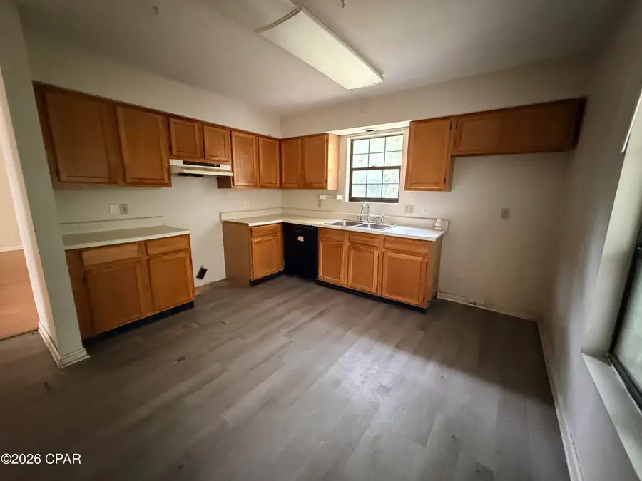5363 Florida Street, Graceville, FL 32440 - #2