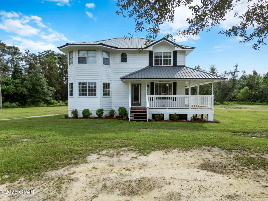 2084 Finley Avenue, Grand Ridge, FL 32442 - #2