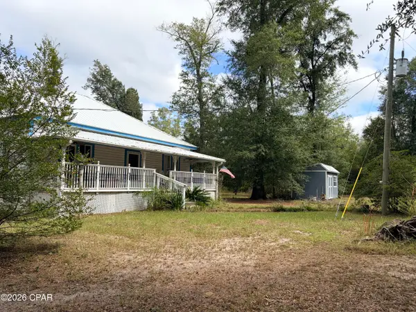 3738 Whispering Pines Circle, Greenwood, FL 32443