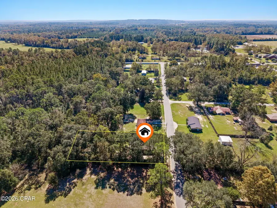871 S 8th Street, Chipley, FL 32428 - #2