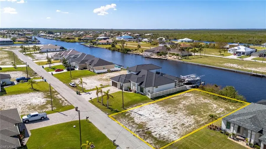 1522 40th Pl, Cape Coral, FL 33993 - #2