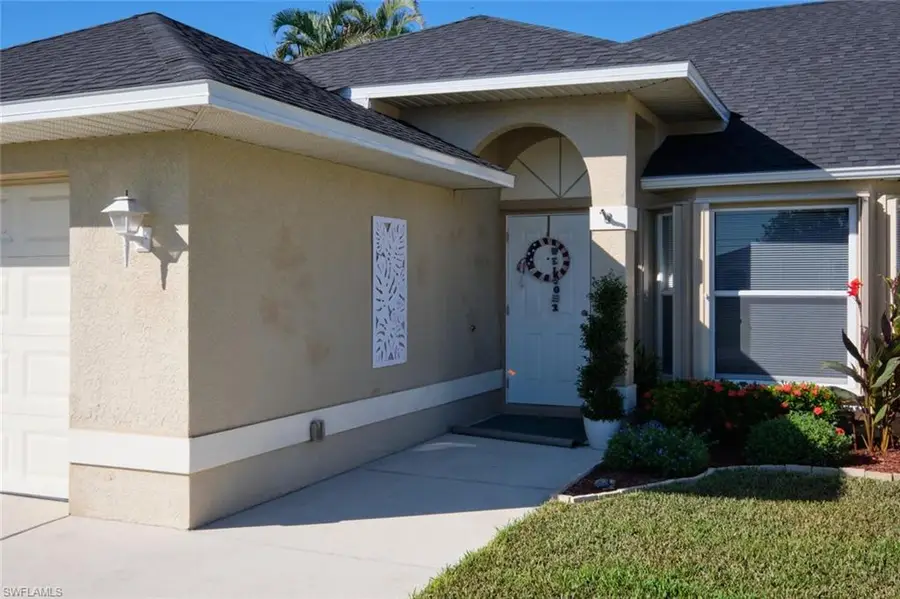 4528 7th Pl, Cape Coral, FL 33914 - Image #2