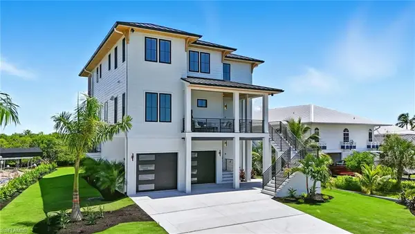 306 Seminole Way, FORT MYERS BEACH, FL 33931