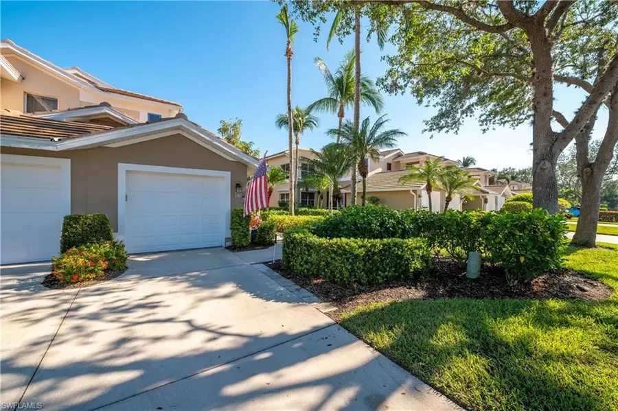 800 Carrick Bend Cir #103, Naples, FL 34110 - Image #2