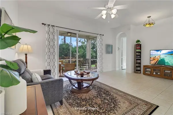 994 Eastham Way #V101, NAPLES, FL 34104