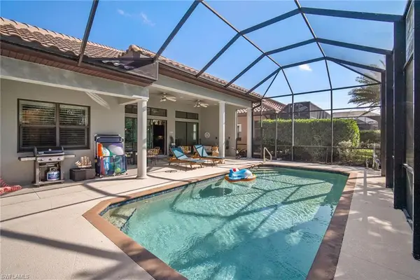 8326 Adelio Ln, FORT MYERS, FL 33912