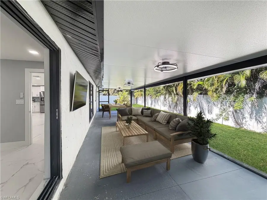 959 Town And River Dr, Fort Myers, FL 33919 - #2