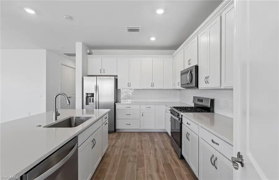 2080 Freemont Way, Naples, FL 34120 - Image #3