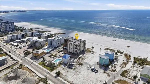2532 Estero Blvd #102, FORT MYERS BEACH, FL 33931