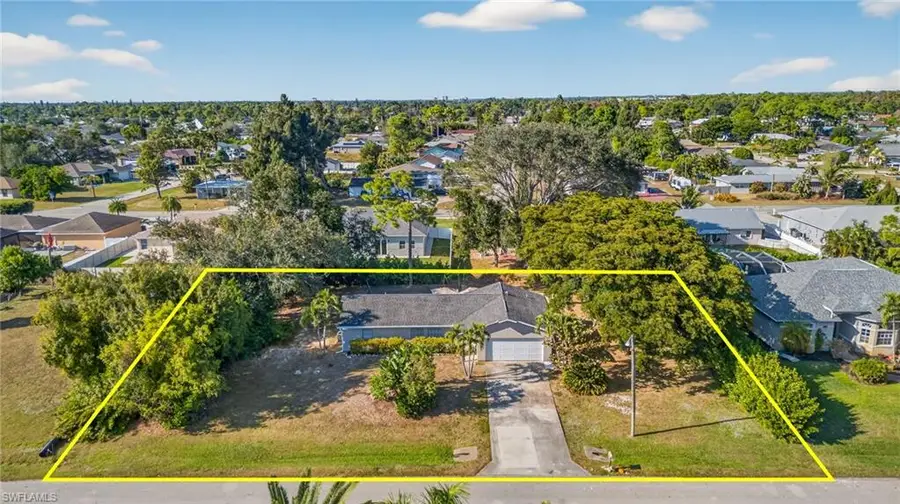 8145 Sandpiper Rd, Fort Myers, FL 33967 - #2