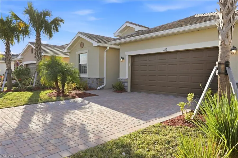 3116 Weston Manor Dr, Alva, FL 33920 - Image #3