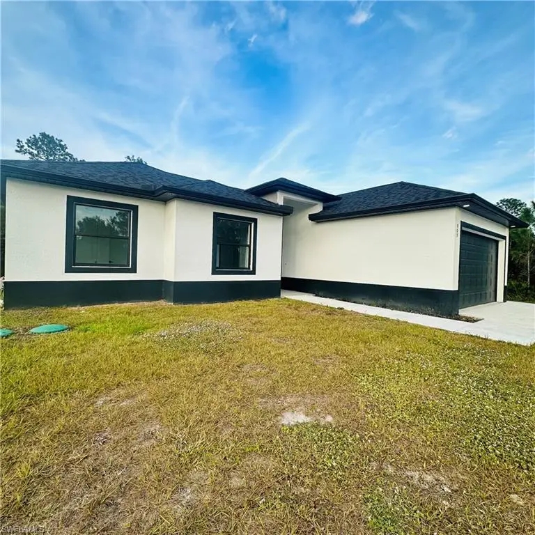 505 9th St, Lehigh Acres, FL 33972 - #2
