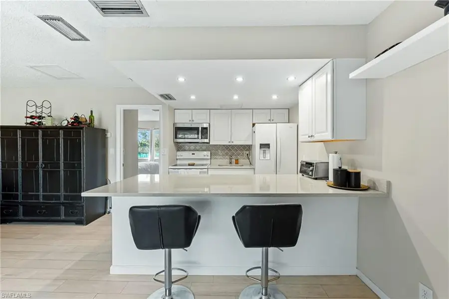 3 Bob O Link Ct #3B, Naples, FL 34105 - Image #2