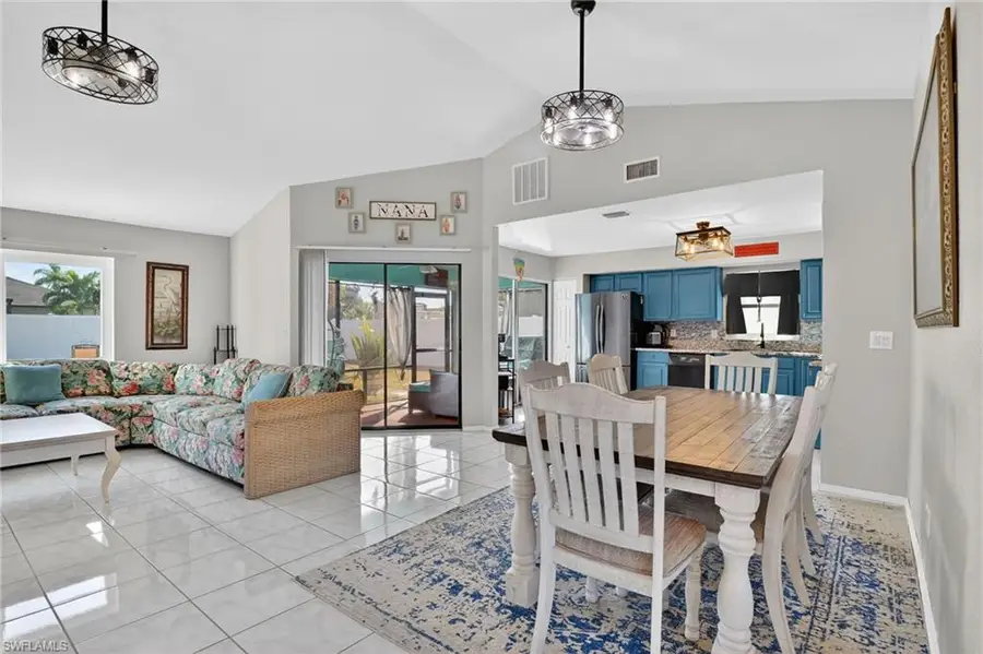 1105 11th Pl, Cape Coral, FL 33991 - Image #3