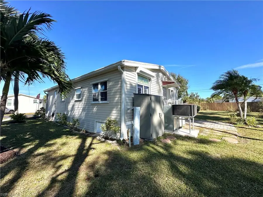 4501 Jefferson Davis Blvd E, Estero, FL 33928 - Image #3