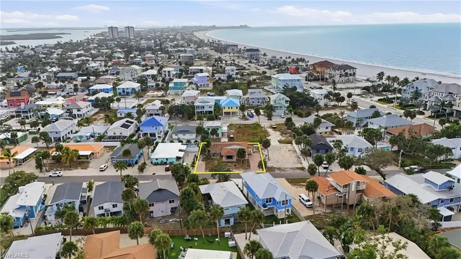 136 Madison Ct, Fort Myers Beach, FL 33931 - #2
