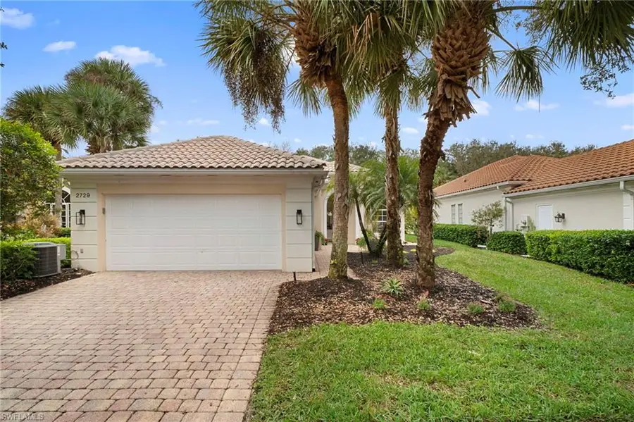 2729 Island Pond Ln, Naples, FL 34119 - #3