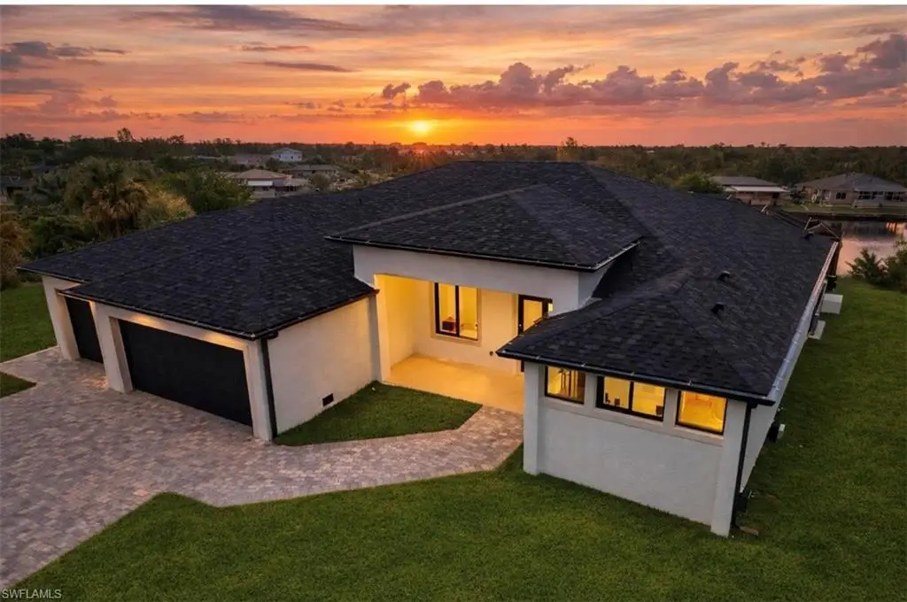 15048 Hennipen Cir E, Port Charlotte, FL 33981 - Image #1