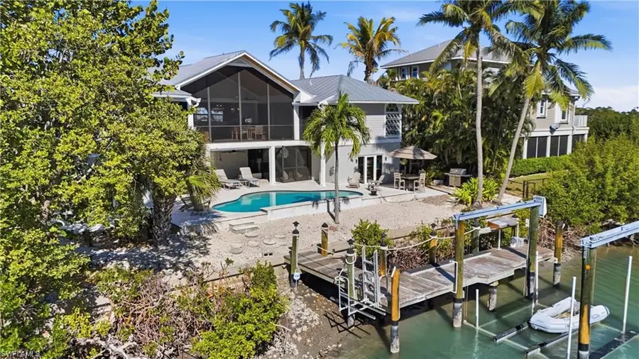 56 Fairview Blvd, Fort Myers Beach, FL 33931 - #3