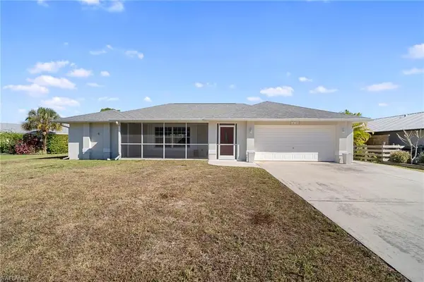18189 Sandy Pines Cir, NORTH FORT MYERS, FL 33917