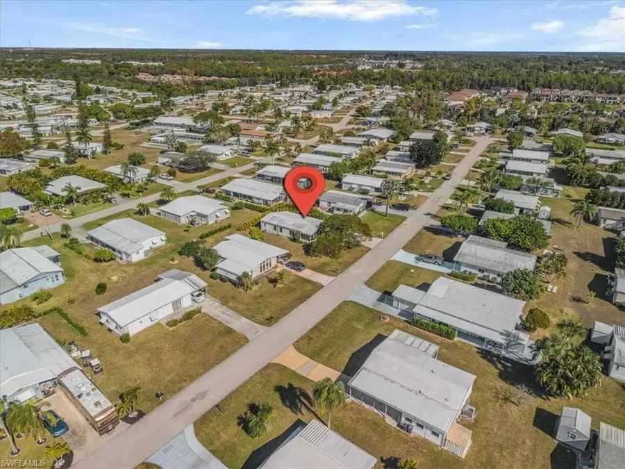 26257 Queen Mary Ln, Bonita Springs, FL 34135 - Image #3