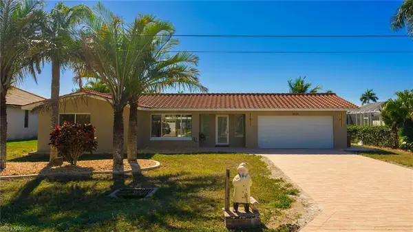 1636 39th St, CAPE CORAL, FL 33904