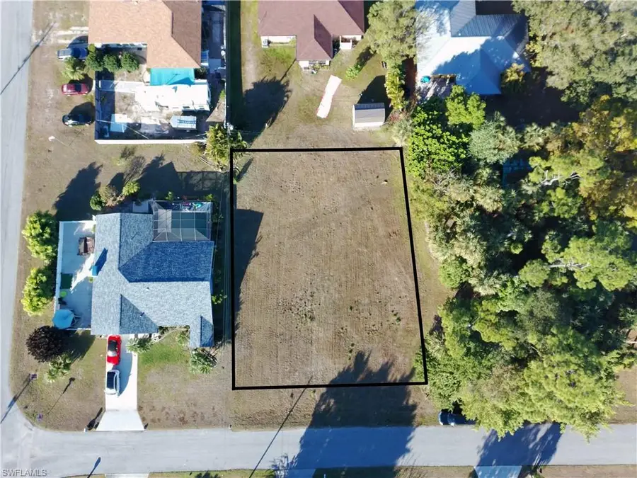 33 Eustis Ave, Lehigh Acres, FL 33936 - Image #2