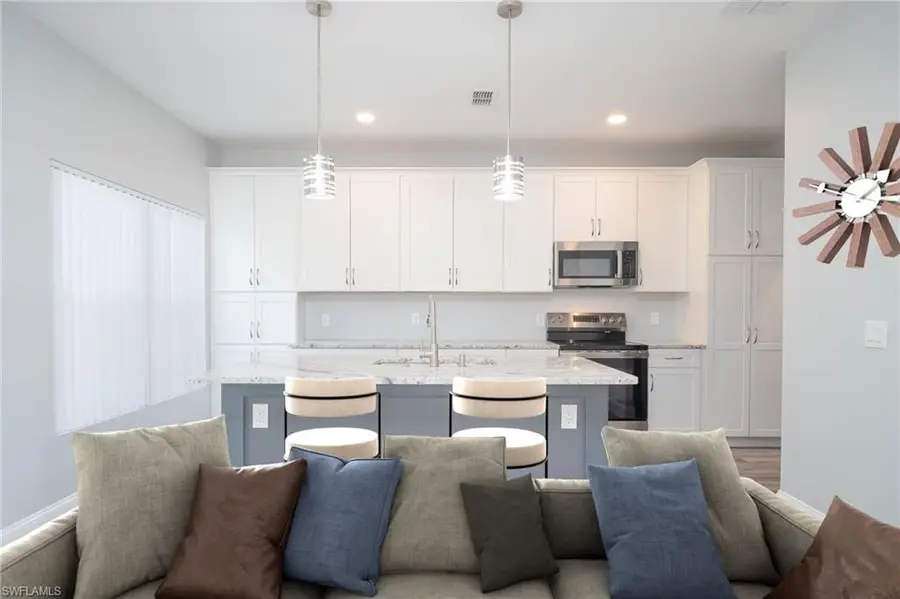 6119 Lake Front Dr, Fort Myers, FL 33908 - Image #3