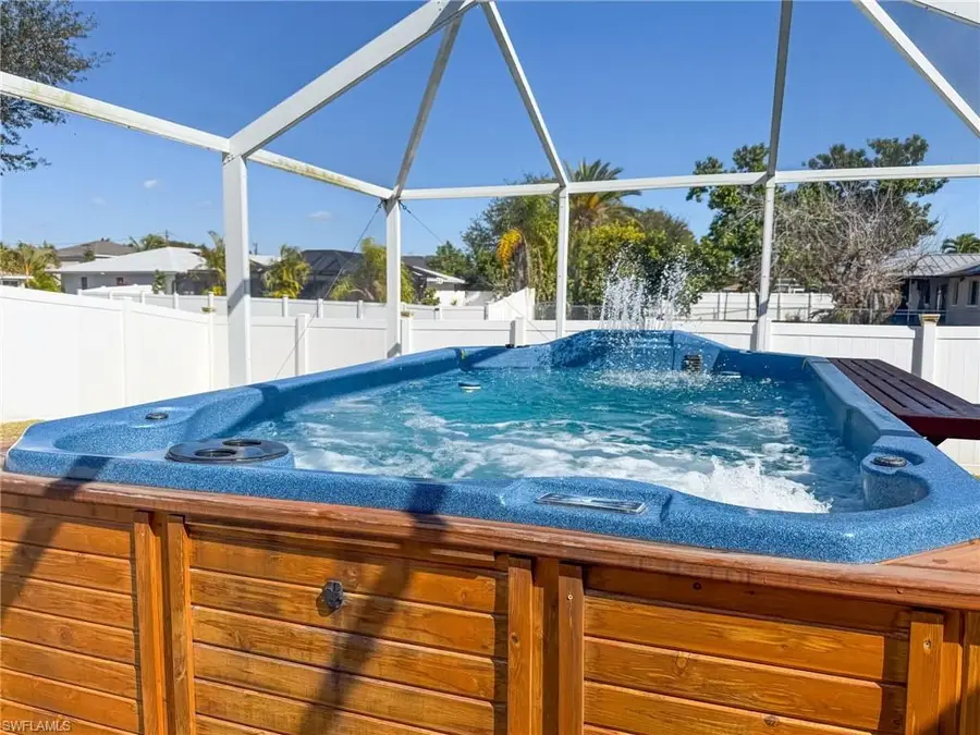 1219 18th Ter, Cape Coral, FL 33990 - Image #2