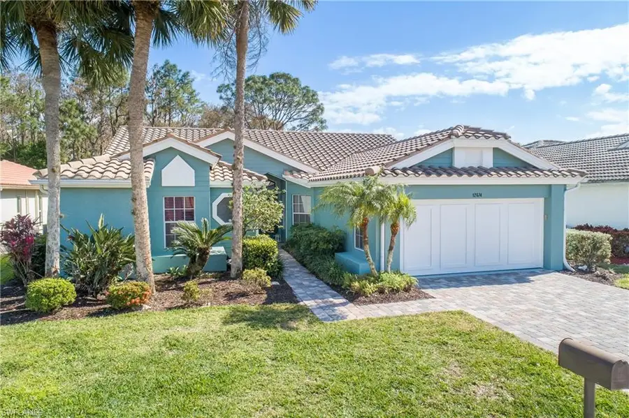 12674 Glen Hollow Dr, Bonita Springs, FL 34135 - #2