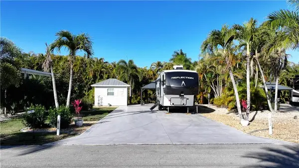 10380 Nightwood Dr, FORT MYERS, FL 33905