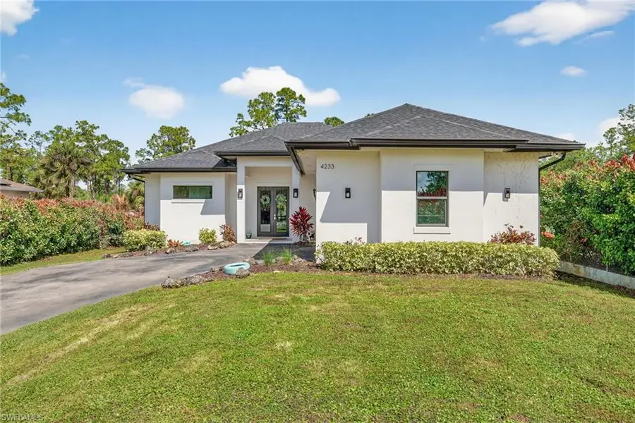 4233 4th Ave Ne, Naples, FL 34120 - #2