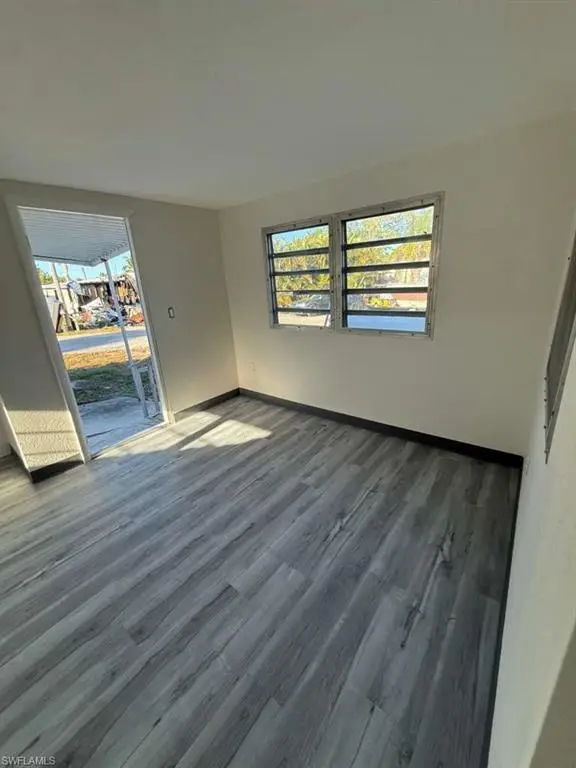 102 Amber Ave, North Fort Myers, FL 33917 - #3