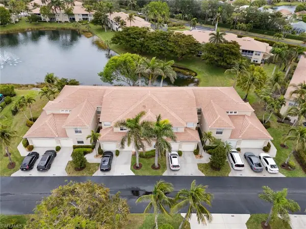 359 Dover Pl #E204, NAPLES, FL 34104