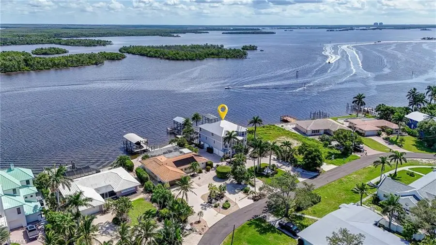 5640 Williams Dr, Fort Myers Beach, FL 33931 - #2