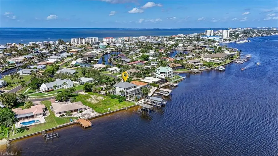 5640 Williams Dr, Fort Myers Beach, FL 33931 - #3