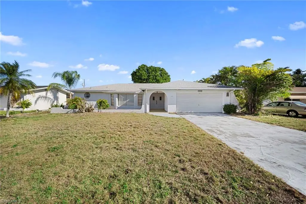 219 46th Ter, Cape Coral, FL 33904 - #1