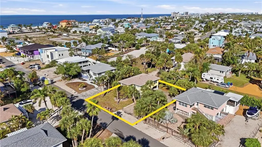 123 Andre Mar Dr, Fort Myers Beach, FL 33931 - #2