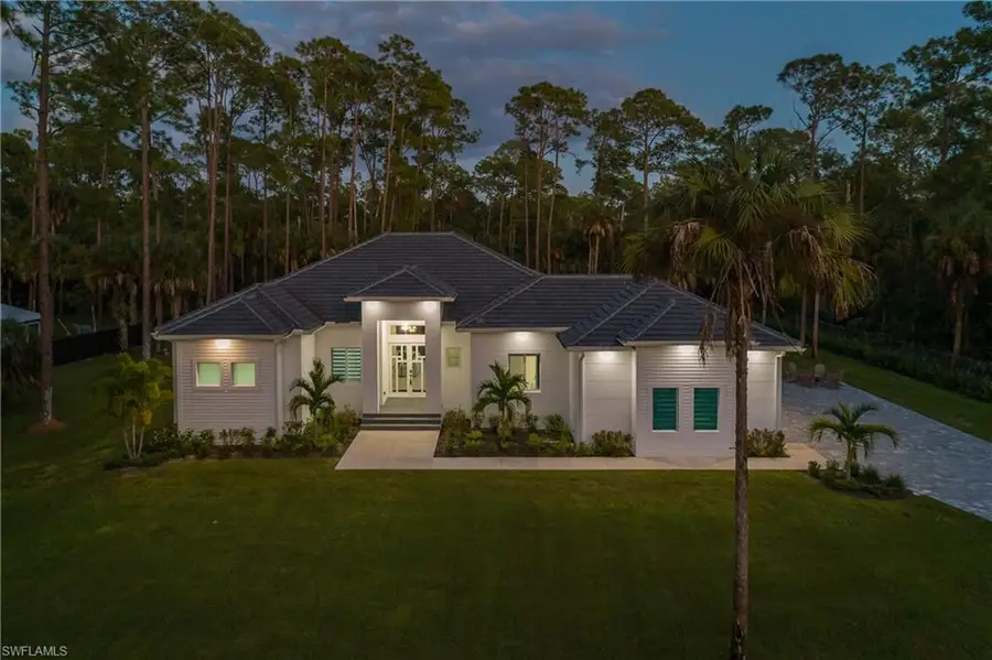 788 9th St Sw, Naples, FL 34117 - #2