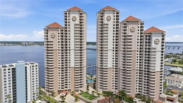 2104 1st St #1702, FORT MYERS, FL 33901