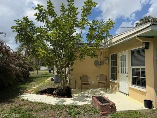 1934 Flamingo Dr, North Fort Myers, FL 33917 - #3