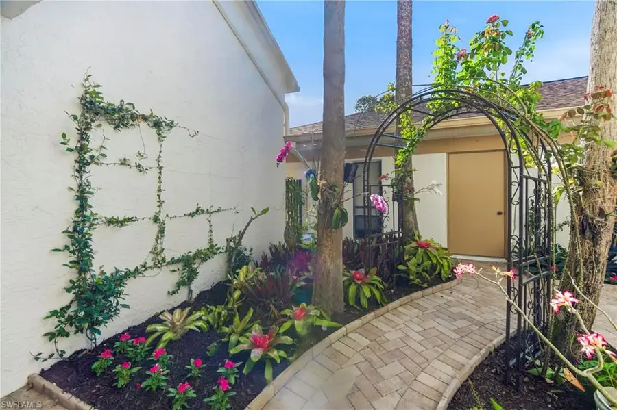 517 Lake Louise Cir #103, Naples, FL 34110 - #3