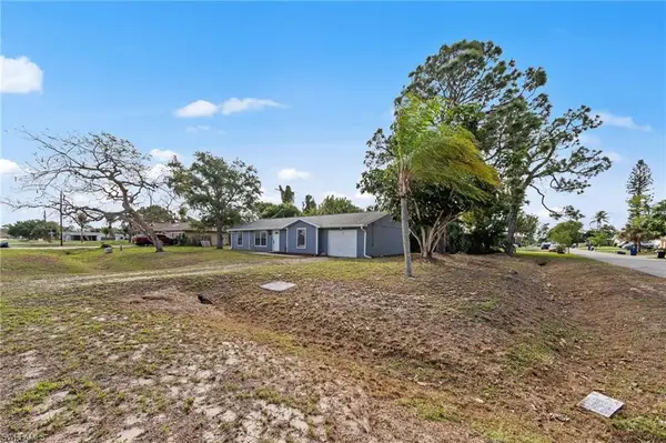 7280 Captiva Blvd, FORT MYERS, FL 33967