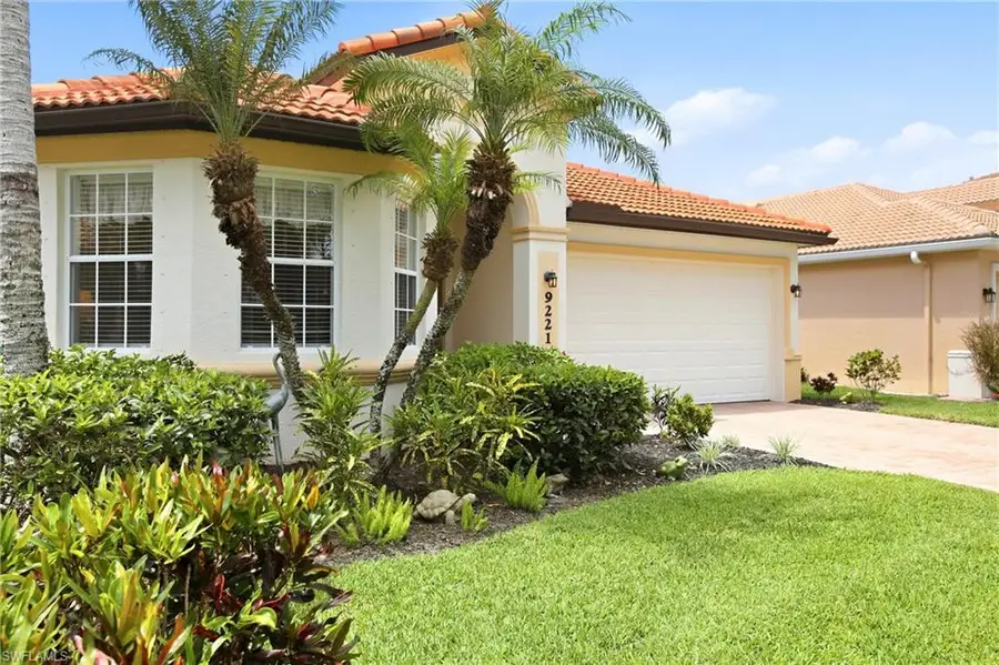 9221 Spanish Moss Way, Bonita Springs, FL 34135 - #3