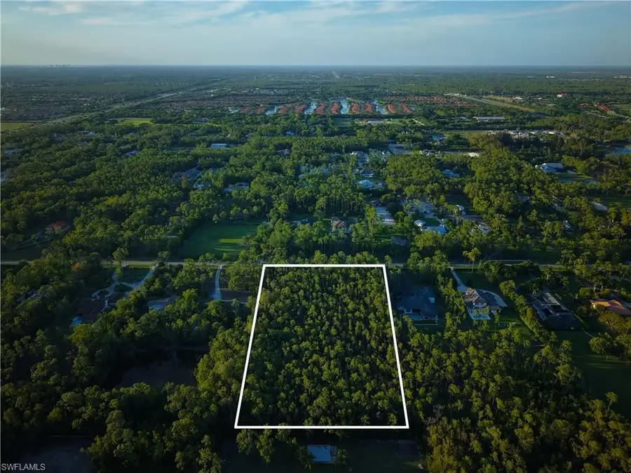 6732 Sandalwood Ln, Naples, FL 34109 - #2