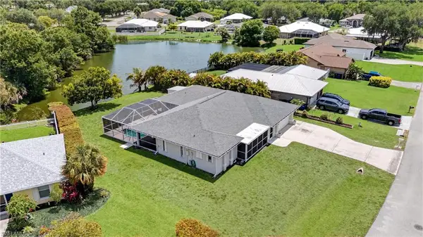 18189 Sandy Pines Cir, NORTH FORT MYERS, FL 33917